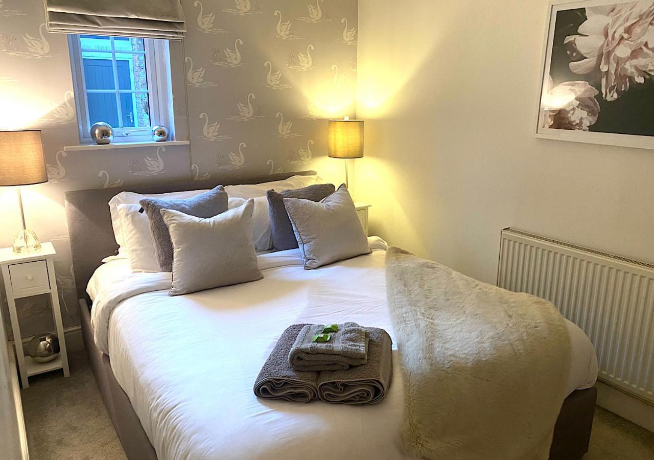The Lodge Chester - Luxury Apartment For Two, With Free Parking! Hough Green Dış mekan fotoğraf